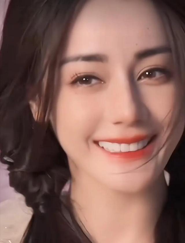 迪丽热巴.被国外网站评为最美女演员