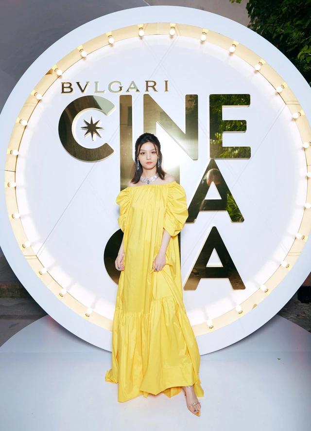 史上骂声最多的睡裙，凭什么火了？