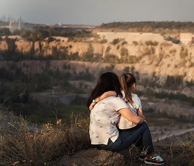 疫情之下，中年妇女的朋友圈我不忍看