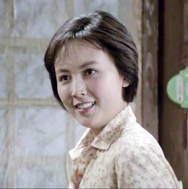80年代“氧气美女”赵静 23张美照欣赏 不仅是俏丽花旦 还是贤妻良母
