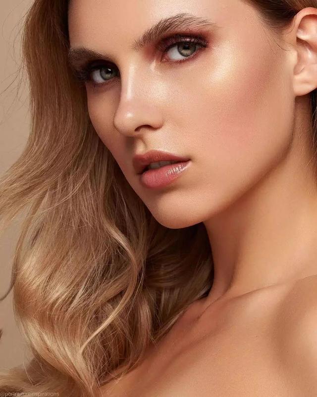 国外美女摄影:简直太漂亮了