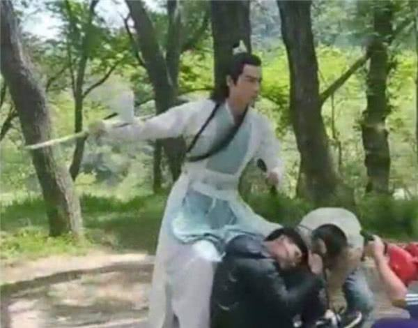 电视剧不敢拍的“下半身”，藏着演员们的7大秘密，看了一言难尽