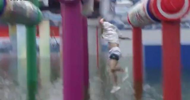 谁能拒绝大冰箱呢？爆火综艺《男生女生向前冲》冲冲冲