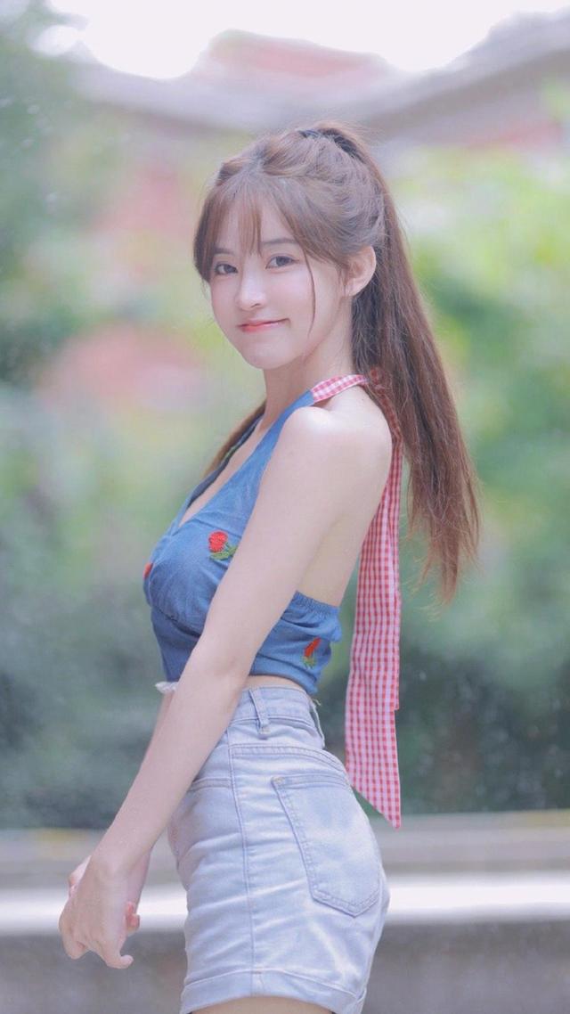 美女好身材高清手机壁纸图