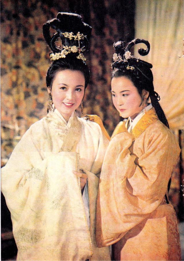 80年代“氧气美女”赵静 23张美照欣赏 不仅是俏丽花旦 还是贤妻良母