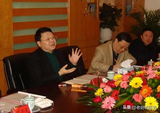 “扫黑局长”文强覆灭记：霸占警花十余年，被捕时家中发现2000万