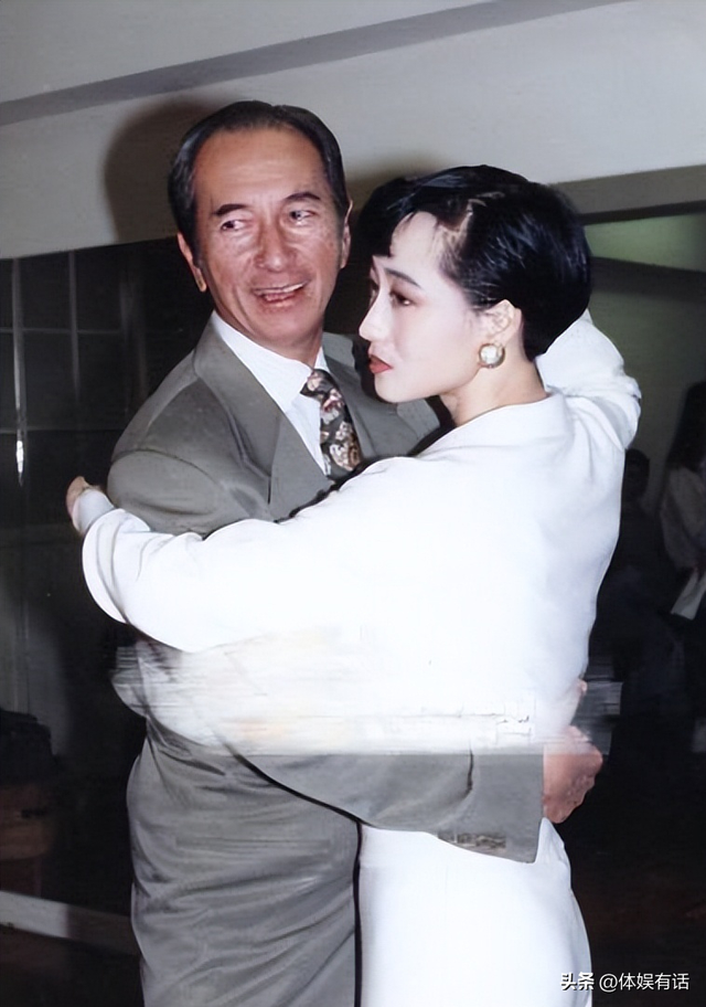 再看5位亚洲小姐：拍三级，揭丑闻，争名夺利犹如宫斗计