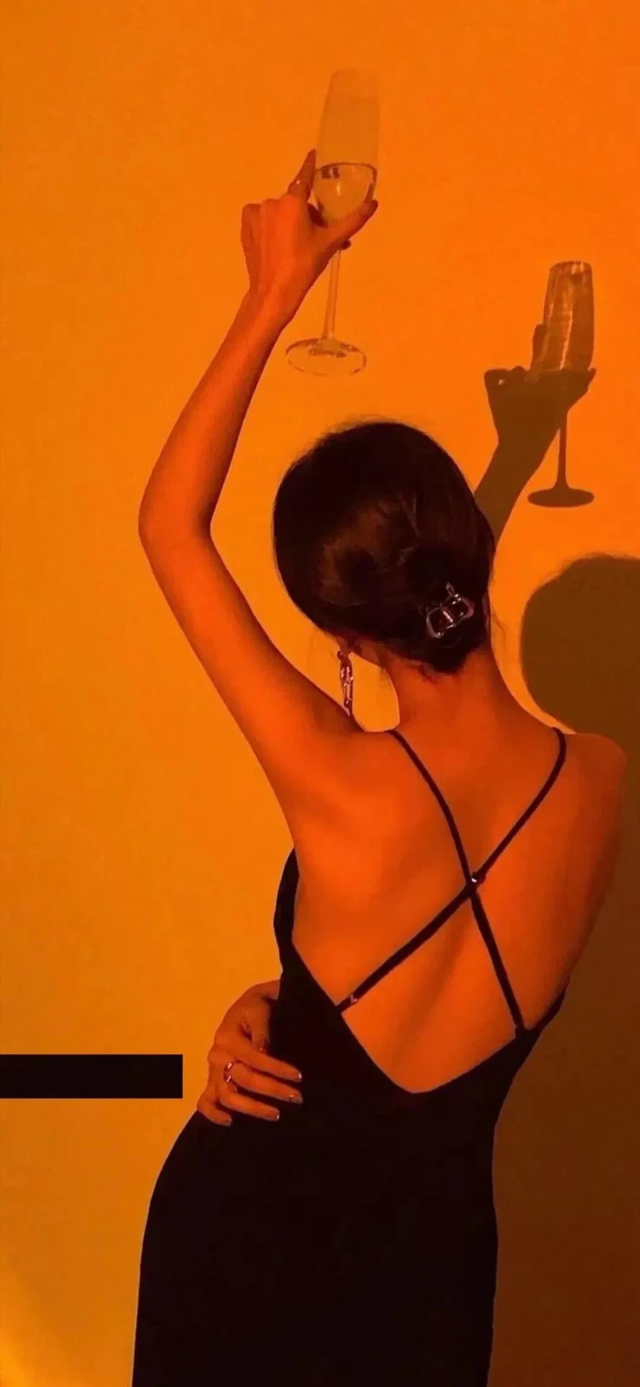 美女好身材高清手机壁纸图