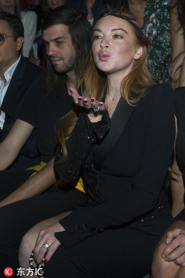 “贱女孩”又回来了，只是这次长得也太不一样了吧？