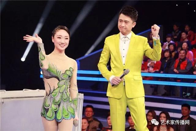 20位中国美女“一字马”，美炸了