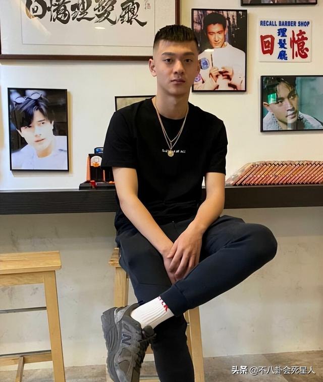 8位女星“一脱成名”,美艳背后,有人终身未婚,还有人跳楼自杀