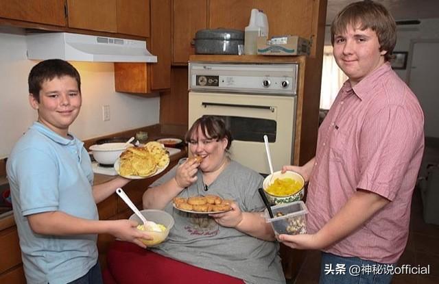 1450斤的重量级美女,被高富帅求婚后生下2娃,目标体重为“1吨”