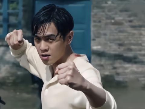 张若昀，2岁父母离婚，刘蓓继母，90后美女后妈：原生家庭很伤人