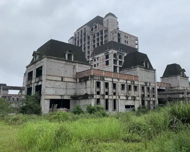 云南美女书记罗敏：同时给3位上司当情人，涉及3000万赃款被判刑