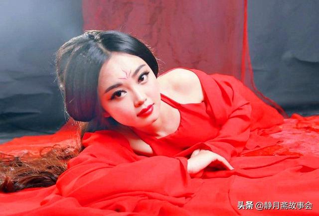 民间故事：屠户上门收猪，玷污养猪美妇，道士：她另有所图