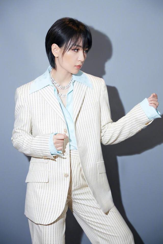 湖南盛产美人，6位湘籍女星，个个亭亭玉立，貌若天仙，千娇百媚