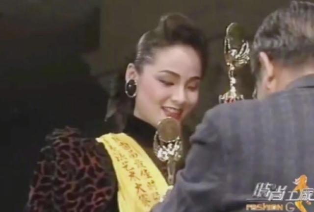 31年前内地“港姐”大赛，不露胸、屁股一样美：当年审美正常