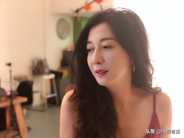 再看5位亚洲小姐：拍三级，揭丑闻，争名夺利犹如宫斗计