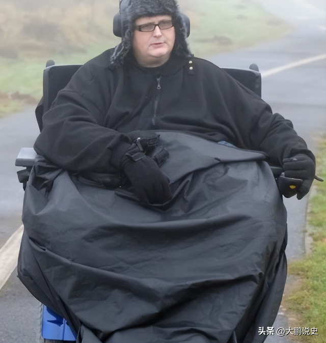 最胖的人能有多胖？1016斤！住院三年后医院告知：火化得去屠宰场