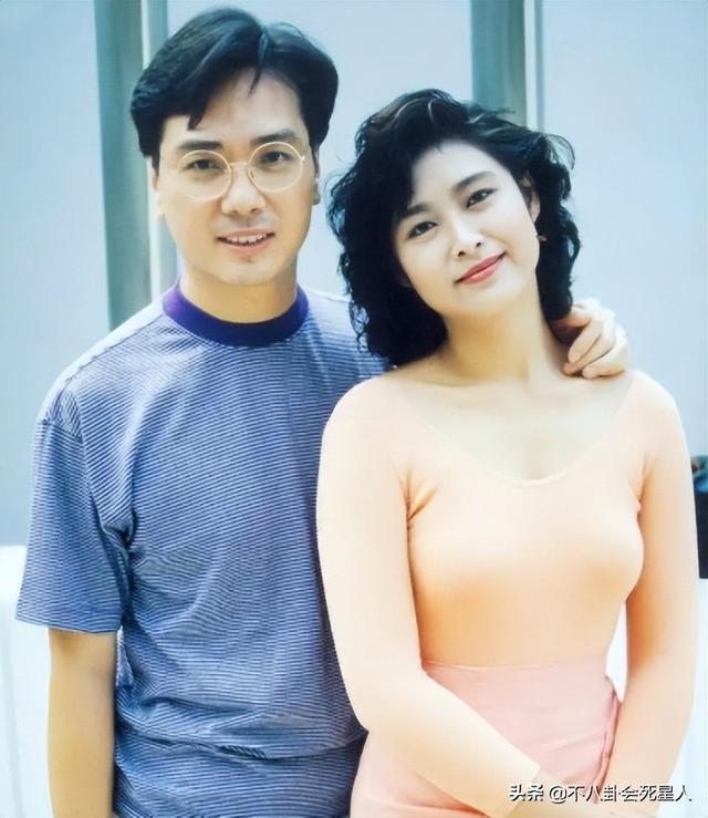 8位女星“一脱成名”,美艳背后,有人终身未婚,还有人跳楼自杀