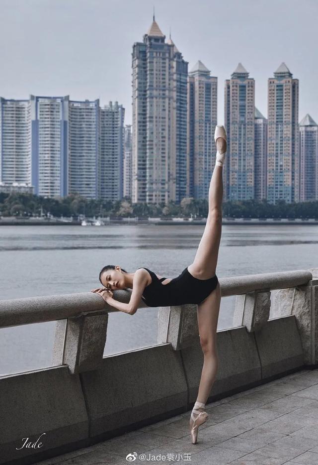 20位中国美女“一字马”，美炸了
