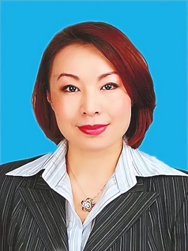 云南美女书记罗敏：同时给3位上司当情人，涉及3000万赃款被判刑