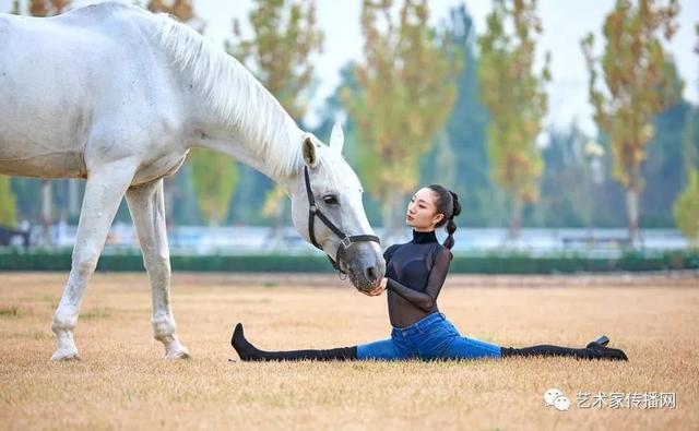 20位中国美女“一字马”，美炸了