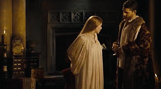 史上骂声最多的睡裙，凭什么火了？