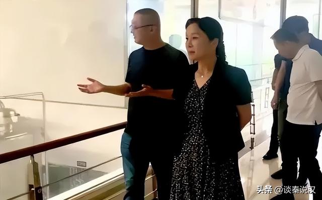 云南女行长曹艳丽，权色交易上位，为保养身体跟年轻下属发生关系