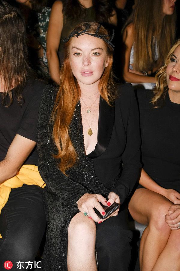 “贱女孩”又回来了，只是这次长得也太不一样了吧？