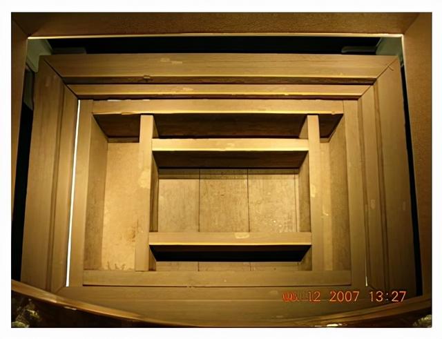 湖南挖出一座道教古墓，墓中出土神秘女子，尸体历经千年不腐