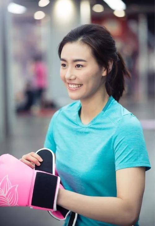 “泳坛第一美女”刘湘的成名史