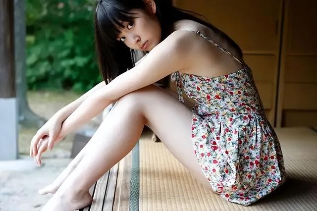 世界杯“亚洲太太”才真惊艳，多人模特出身，一个比一个风情万种