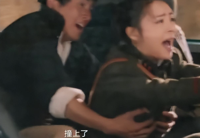 男星强吻、摸胸、掀裙底,真实还是戏剧化?
