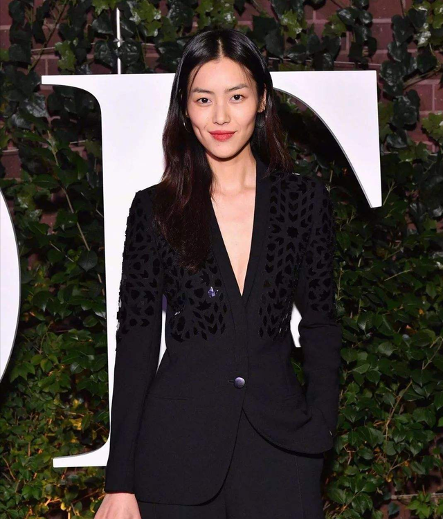 湖南盛产美人，6位湘籍女星，个个亭亭玉立，貌若天仙，千娇百媚