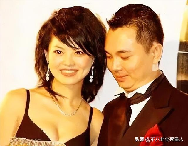 从柳岩到杨幂胸大也是烦恼?总被男星盯着胸看,参加综艺也不例外