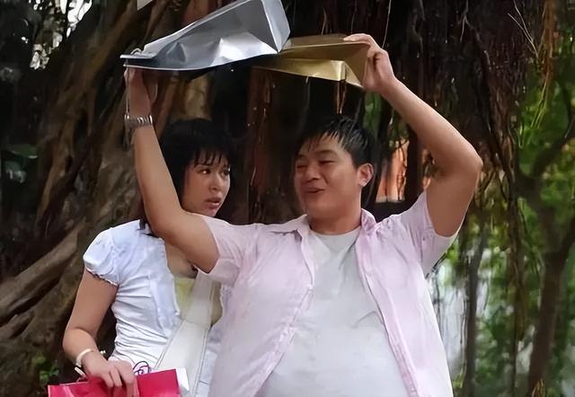 TVB前绿叶做足20年被逼走 转做网红收入丰厚！为丈夫连生三胎