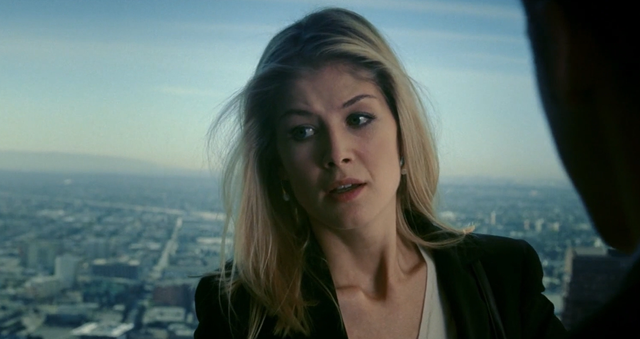 妻子在外偷情，富豪丈夫怒杀娇妻，最后却被无罪释放，电影