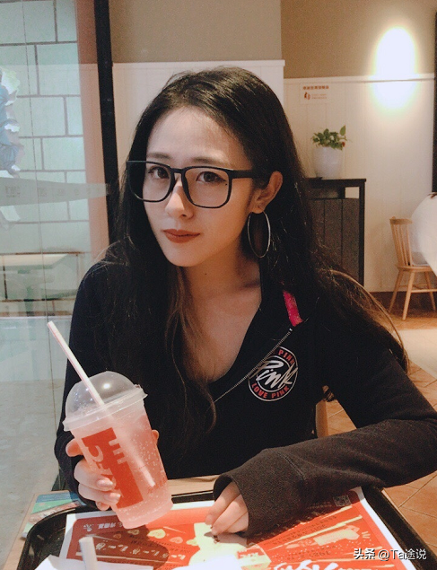 河北230斤“最美女胖子”被男友抛弃，减肥后逆袭女神，如今怎样