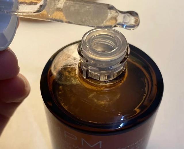 中年女人用什么精华液好?3款好用的国货精华,效果不比大牌差