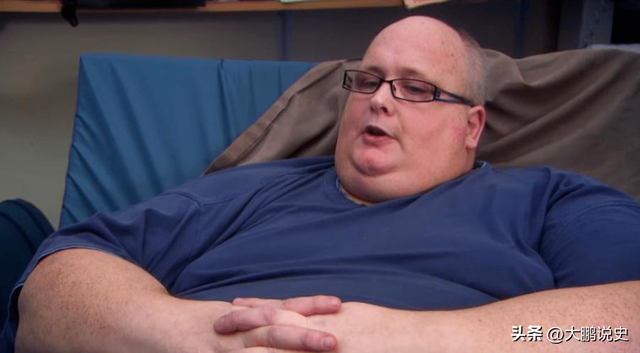 最胖的人能有多胖？1016斤！住院三年后医院告知：火化得去屠宰场