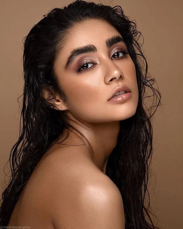 国外美女摄影:简直太漂亮了