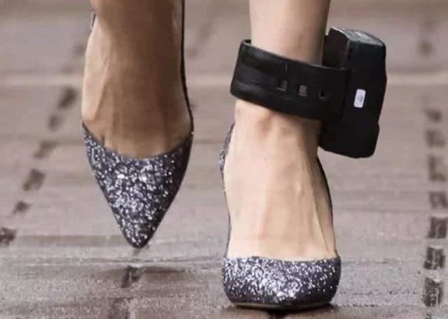 华为孟晚舟女士的脚镣，缘何成为了奢侈品香奈儿创作的灵感袁泉？