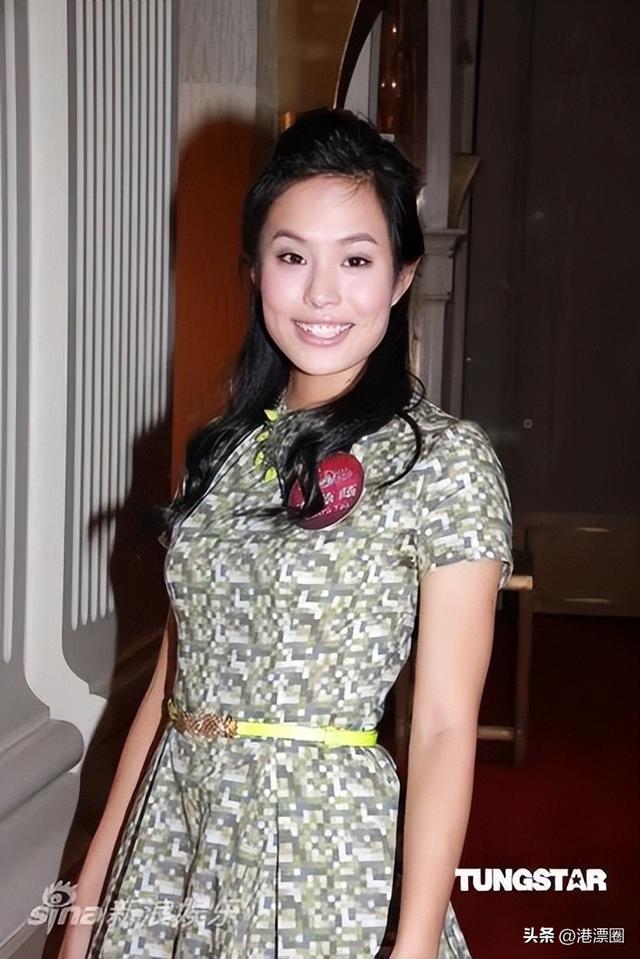 今年的港姐穿泳装，竟被举报太色情