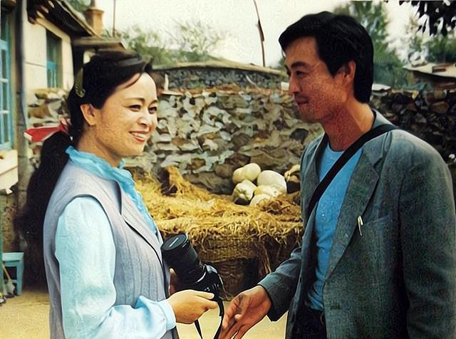 《篱笆·女人和狗》:前任现任分不清的女人,不适合“娶进门”