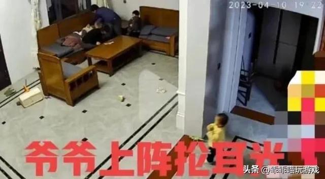 3岁女童被亲爷奶狂扇7分钟耳光,其亲母不愿离婚