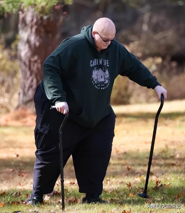 最胖的人能有多胖？1016斤！住院三年后医院告知：火化得去屠宰场