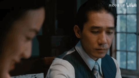 “刘嘉玲为什么能忍梁朝伟35年?”