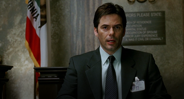 妻子在外偷情，富豪丈夫怒杀娇妻，最后却被无罪释放，电影