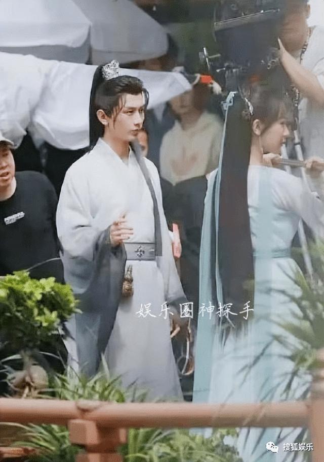 控诉前夫高新杰婚内孕期出轨女演员？但张君竹自己好像也挺吓人啊